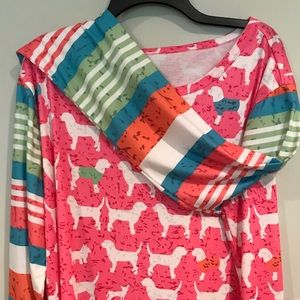 Long sleeve shirt with dog print